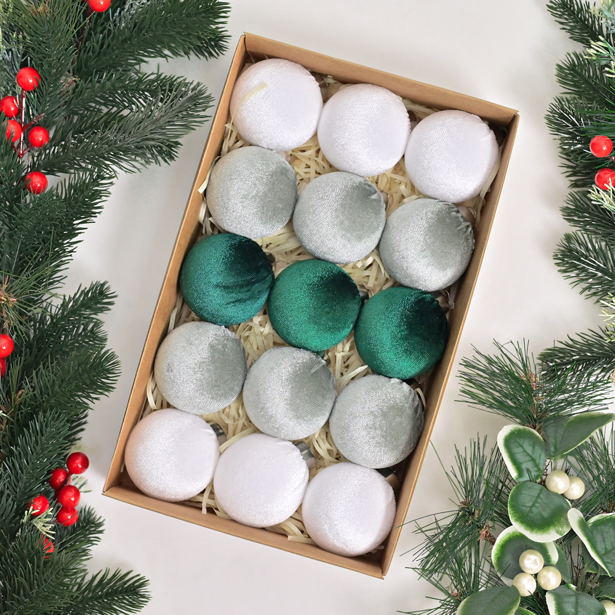 🎁Holiday Special 50% OFF🎄15 decorative velvet balls