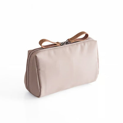 ⏰ Super Discount 🌟 Travel Makeup Pouch for Women