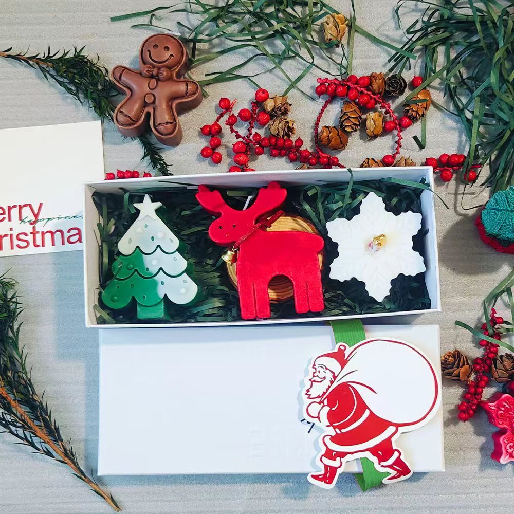 🎁 Holiday Special 50% OFF 🎅 Christmas scented candle creative gift set